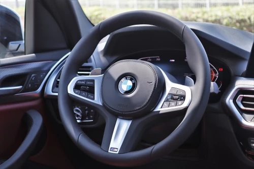 BMW X3 xDrive20i 2.0L Petrol 2023 - Silver - Carsooq