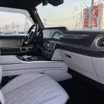 Mercedes-Benz G63 4.0L Petrol 2023 - White - carsooq - Thumbnail 7