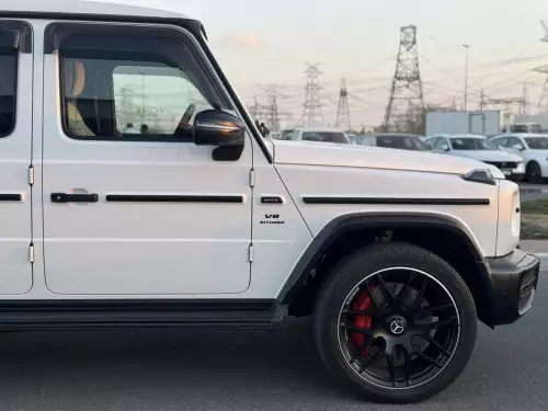 Mercedes-Benz G63 4.0L Petrol 2023 - White - carsooq