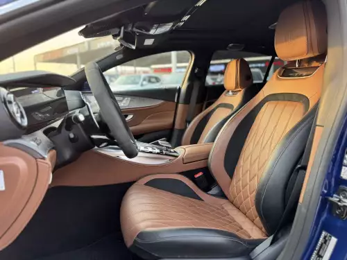 Mercedes-Benz GT63s 4.0L Petrol 2019 - Blue - carsooq