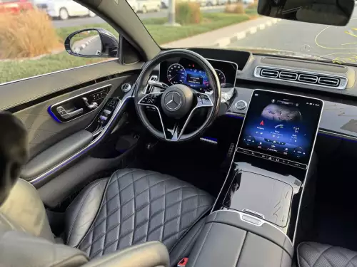Mercedes-Benz S580 4.0L Petrol 2022 - Black - carsooq