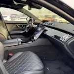 Mercedes-Benz S580 4.0L Petrol 2022 - Black - carsooq - Thumbnail 10