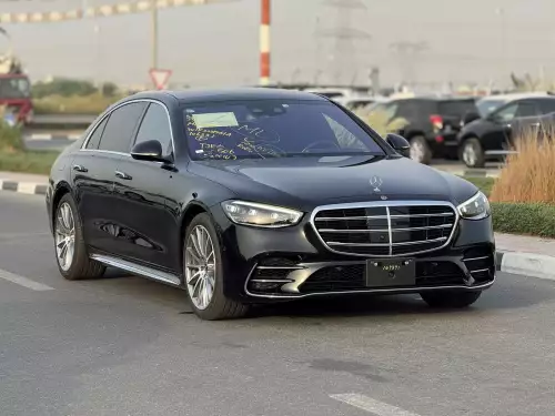 Mercedes-Benz S580 4.0L Petrol 2022 - Black - carsooq