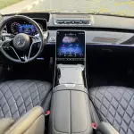 Mercedes-Benz S580 4.0L Petrol 2022 - Black - carsooq - Thumbnail 13