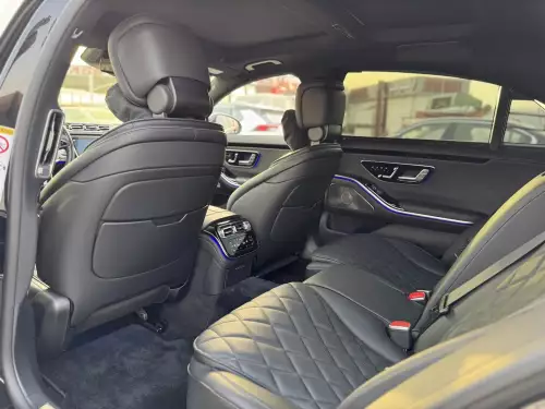 Mercedes-Benz S580 4.0L Petrol 2022 - Black - carsooq