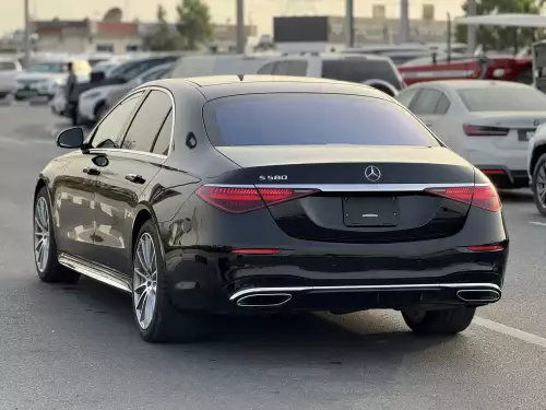 Mercedes-Benz S580 4.0L Petrol 2022 - Black - carsooq
