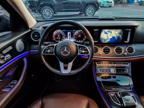 Mercedes-Benz E300 2.0L Petrol 2019 - Grey / Brown - carsooq