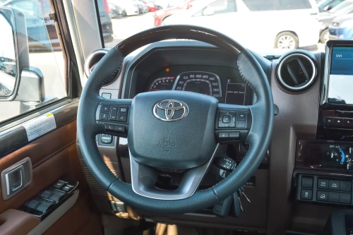 Toyota Land Cruiser 79 Series 4.0L Petrol Automatic 2025 - Grey - carsooq