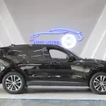Jaguar F-Pace 25T Petrol V4 Black Color 2019 Model Year - Thumbnail 5