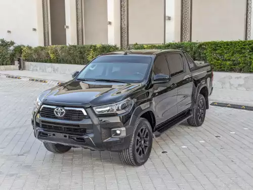 Toyota Hilux 2.7L Petrol 2017 (2025 facelift) Model Year - Black