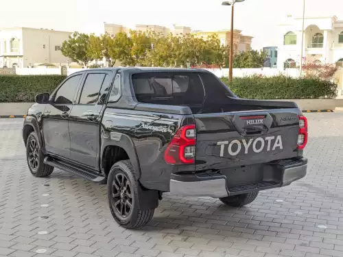 Toyota Hilux 2.7L Petrol 2017 (2025 facelift) Model Year - Black