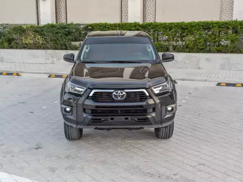 Toyota Hilux 2.7L Petrol 2017 (2025 facelift) Model Year - Black