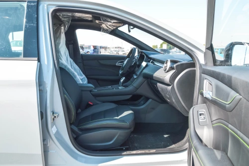 MG 6 1.5L Turbo 2025 Model Year Silver Color Exterior