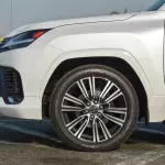 Lexus LX 600 Full Option 3.5L V6 2025 - White - Thumbnail 6