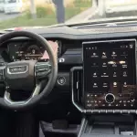 GMC Acadia AWD 2.5L Petrol Supercharged 2024 - Black - Thumbnail 9