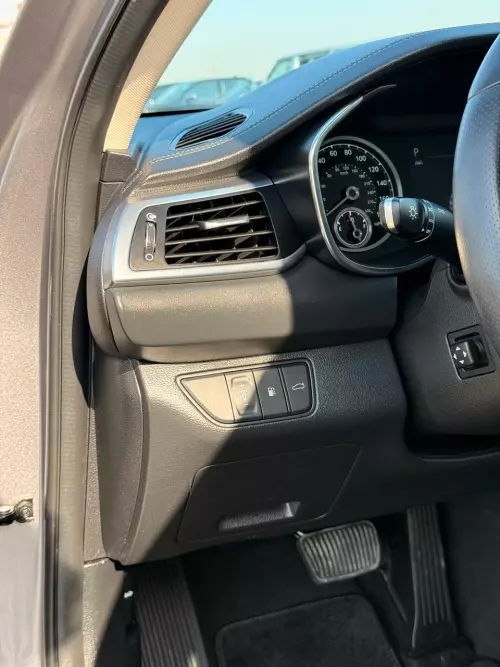 Genesis G70 2.0T Petrol 2022 Model Year Silver Color Exterior 