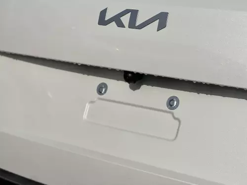 Brand New Kia Carnival 3.5L V6 8-Seater 2025 - White
