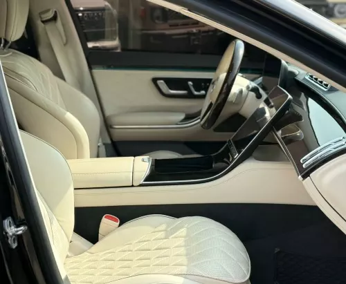 Mercedes-Benz S580 4 Matic 4.0L Petrol 2022 Model Year Black Color Exterior