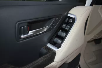 2022 TOYOTA LAND CRUISER LC300 VXR 3.5L PETROL