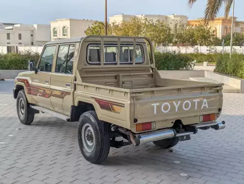 Toyota Land Cruiser LC 71 4.0L Petrol 2014 Model Year - Beige 