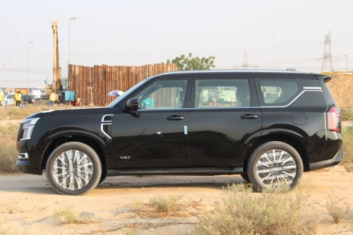 Nissan Patrol Y63 3.5L Petrol 2026 LE Platinum City - Black - Black/Red
