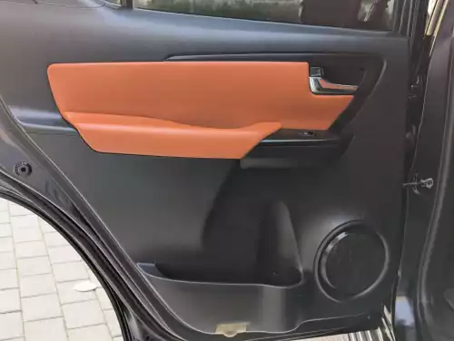 Toyota Fortuner EXR 2.7L Petrol 2017 Face-Lifted 2025 - Black