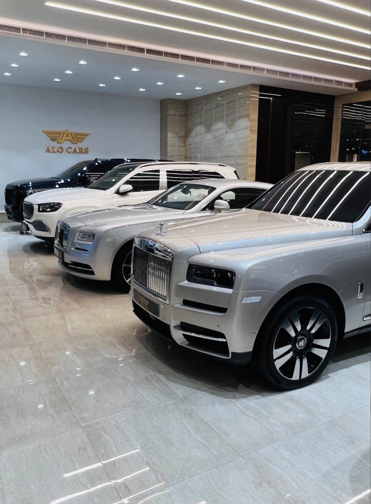 شعار معرض ALO CARS L.L.C