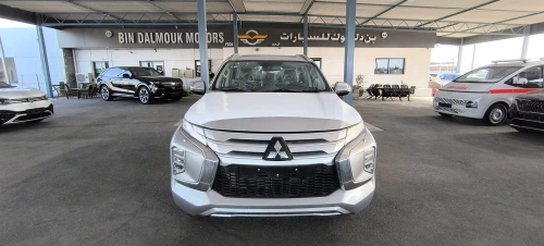 Mitsubishi Montero Sport 2.4L Diesel 2023 Mode Year Silver Color Exterior 