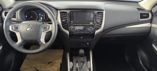 Mitsubishi Montero Sport 2.4L Diesel 2023 Mode Year Silver Color Exterior 