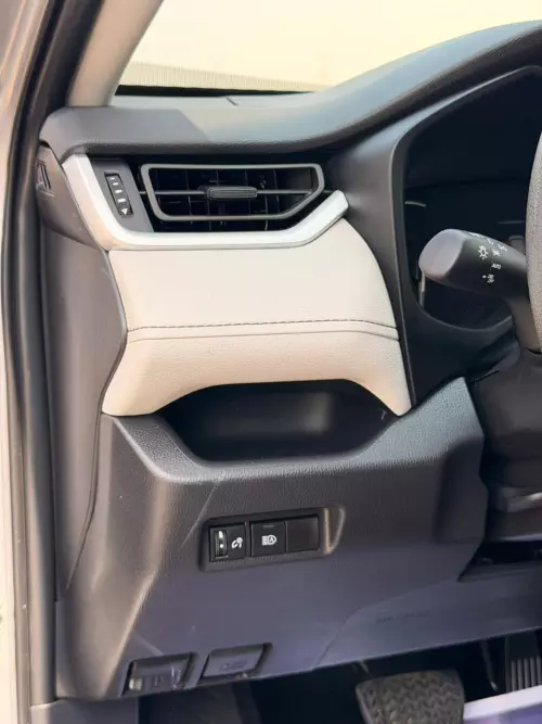 Toyota Rav4 XLE 2.5L Petrol 2025 Model Year Silver Color Exterior