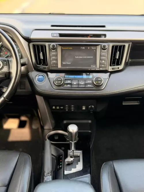 Toyota Rav4 Limited 2.5L Hybrid 2016 Model Year Black Color Exterior