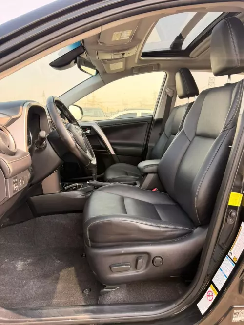 Toyota Rav4 Limited 2.5L Hybrid 2016 Model Year Black Color Exterior