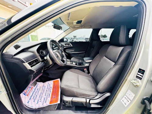 Mitsubishi Outlander Full option 2.5l Petrol 2023 Model Year Silver Color Exterior