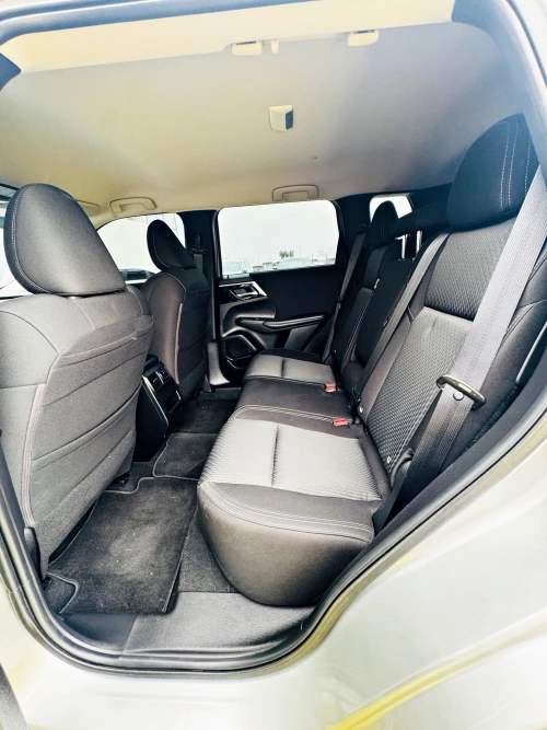 Mitsubishi Outlander Full option 2.5l Petrol 2023 Model Year Silver Color Exterior