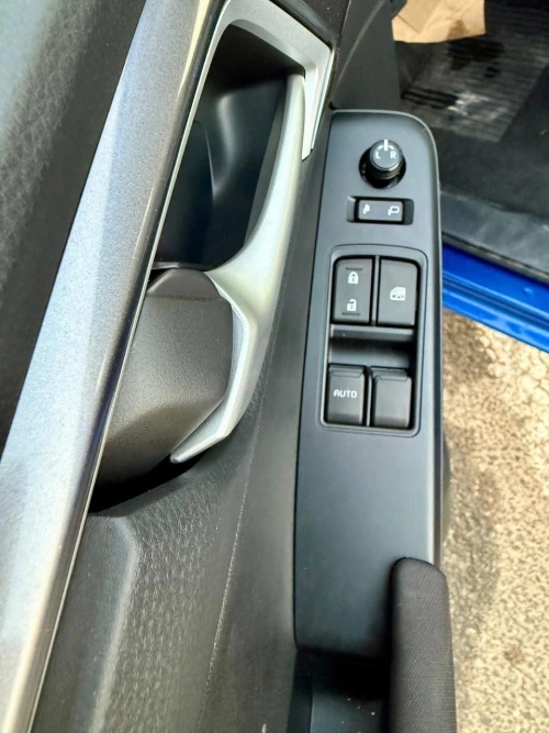 Isuzu D-Max 1.9L Petrol 2025 Model Year Blue Color Exterior 