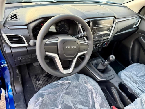 Isuzu D-Max 1.9L Petrol 2025 Model Year Blue Color Exterior 