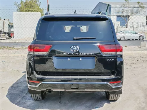 2026 Toyota Land Cruiser LC300 VXR 3.5L V6 Twin Turbo Petrol A/T 4WD Only For Africa 