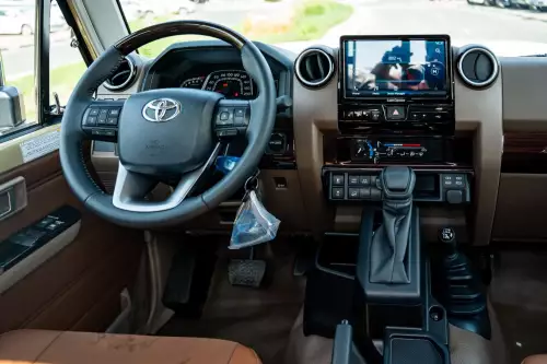 Toyota Land Cruiser LC 79 Pick Up 4.0L Petrol 2025 - Beige