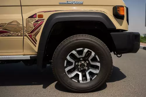 Toyota Land Cruiser LC 79 Pick Up 4.0L Petrol 2025 - Beige