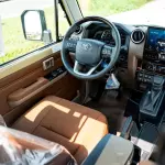Toyota Land Cruiser LC 79 Pick Up 4.0L Petrol 2025 - Beige - Thumbnail 15