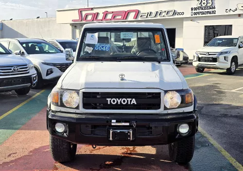 Toyota Land Cruiser Pick Up LC 79 Series 4.0L Petrol 2022 Model Year White Color Exterior