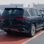 Lexus LX700h 3.5L Hybrid Signature 2025 Model Year Black Color Exterior - Thumbnail 3