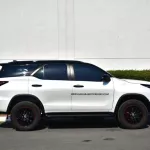 2023 TOYOTA FORTUNER LEGENDER 4.0L V6 PETROL - Thumbnail 4