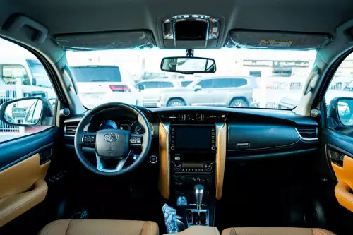  Toyota Fortuner SR.5 4.0L Petrol 2025 Model Year White Color Exterior