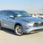 Toyota Highlander Platinum 2.5L Hybrid 2024 Model Year Silver Color Exterior  - Thumbnail 1