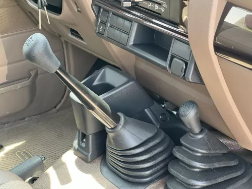 Toyota Land Cruiser 79 (LC79) Pickup 4.0L Petrol 2025 - Grey 