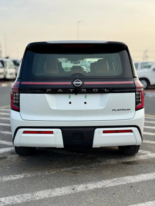Nissan Petrol LE Platinum 3.5L Petrol 2026 Model Year White Color Exterior 