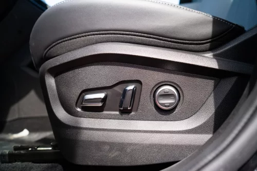 Cherry ICAR EQ7 Fully Electric 2025 Model Year Black Color Exterior 