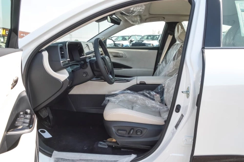 Toyota Crown 2.5L Hybrid 2025 Model Year White Color Exterior 