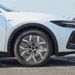 Toyota Crown 2.5L Hybrid 2025 Model Year White Color Exterior  - Thumbnail 15